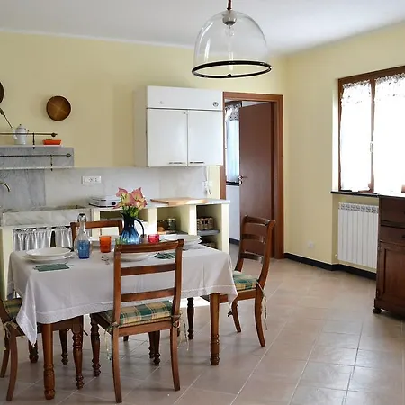 Apartament Mario's Chiesanuova (Liguria)